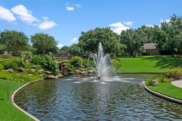 10230 Wildwood Park Lane, Houston, TX 77070