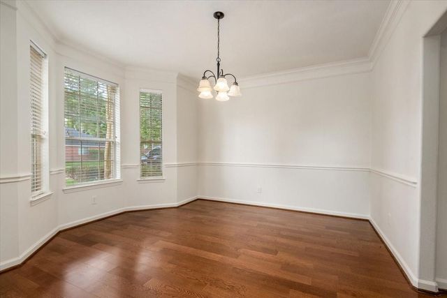 10230 Wildwood Park Lane, Houston, TX 77070