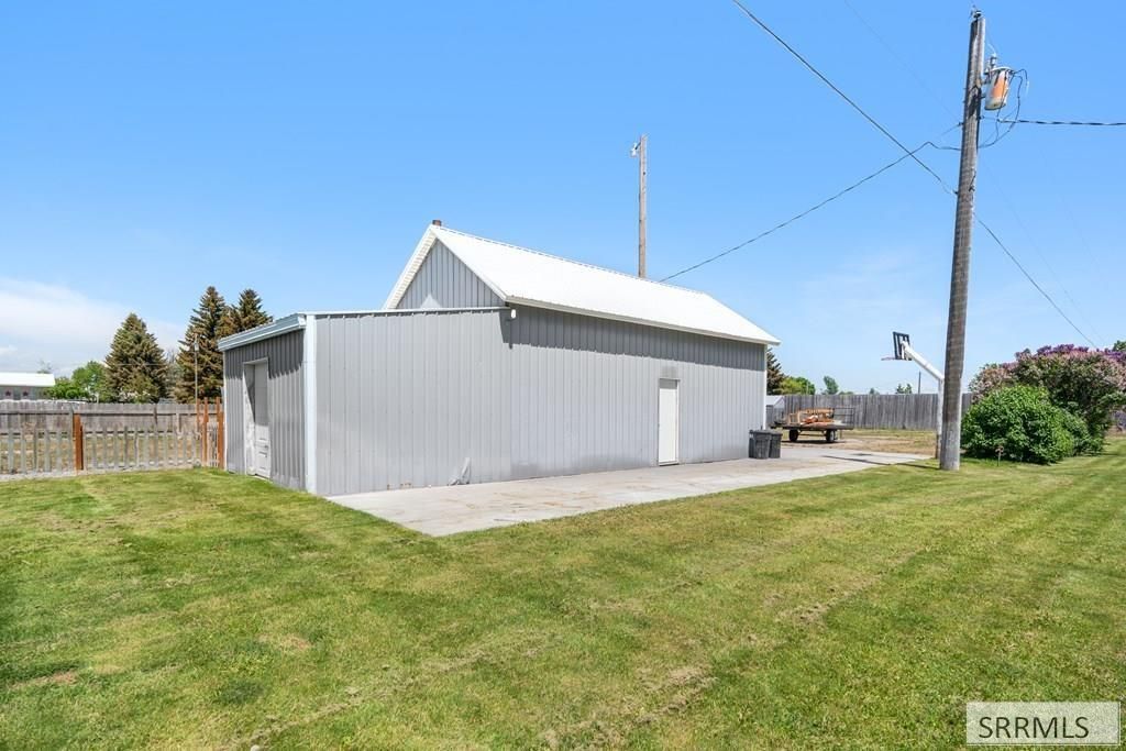 Image 18 of property listing at 1210 W 100 S, Blackfoot, ID 83221