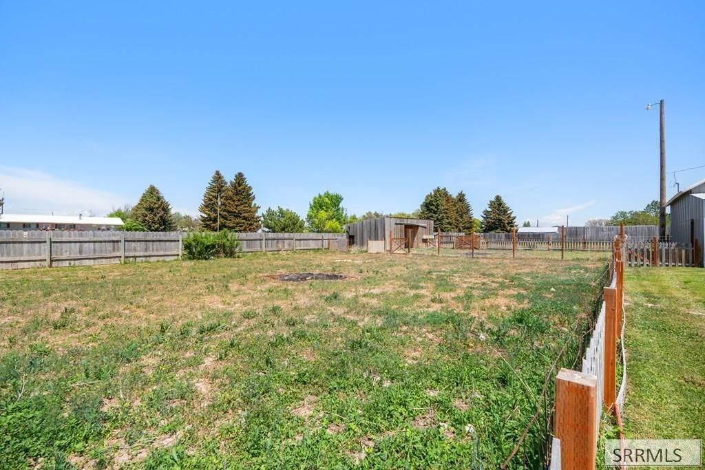 Image 22 of property listing at 1210 W 100 S, Blackfoot, ID 83221