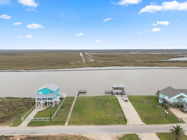 1839 County Road 230 Drive, Sargent, TX 77414