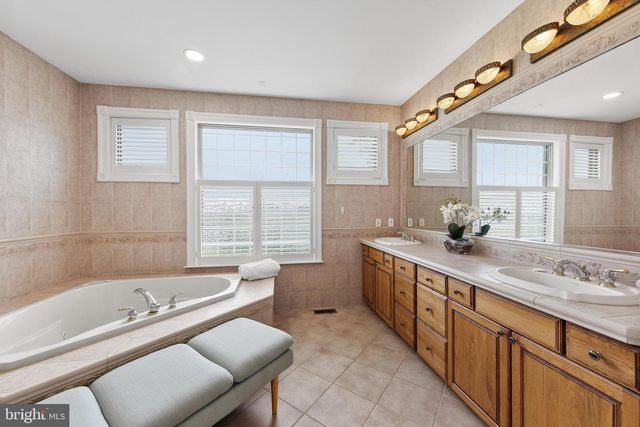 12355 SOUTHHAMPTON DR, Bishopville, MD 21813