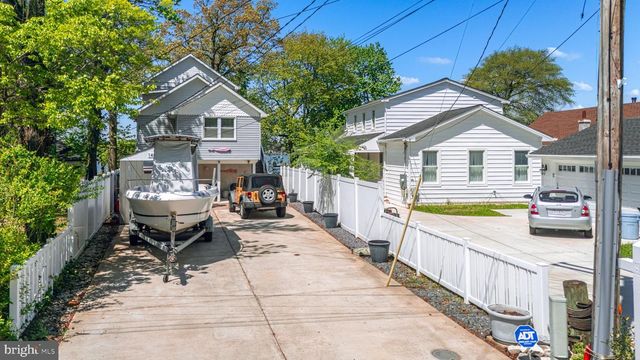 1400 BURKE RD, Baltimore, MD 21220