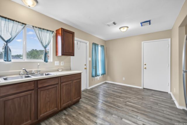 211 LEBANON ST, San Antonio, TX 78223