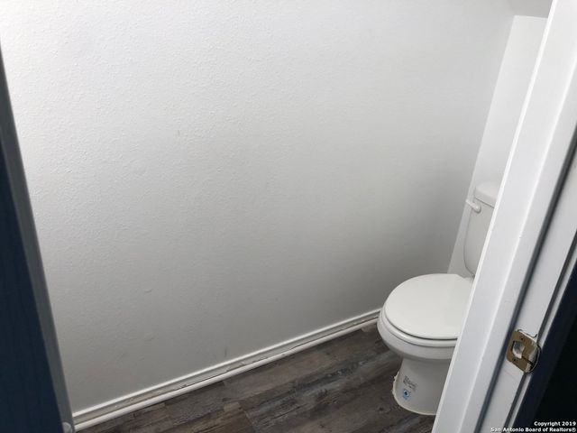 211 LEBANON ST, San Antonio, TX 78223