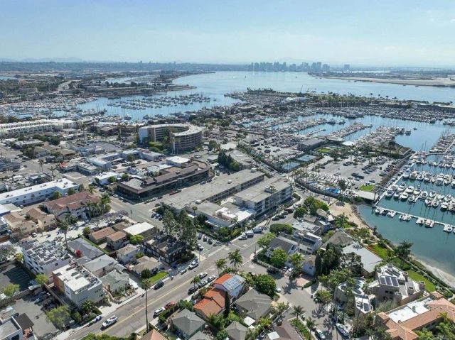 1021 Scott St 233, San Diego, CA 92106