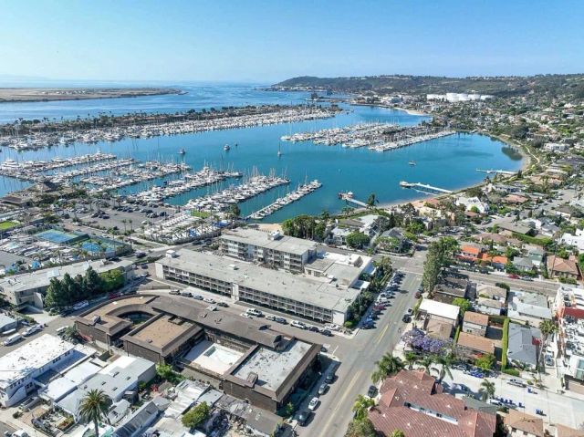 1021 Scott St 233, San Diego, CA 92106