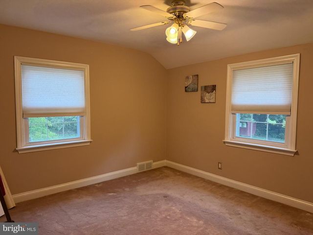2635 SPRINGFIELD RD, Broomall, PA 19008