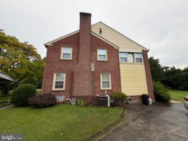 2635 SPRINGFIELD RD, Broomall, PA 19008