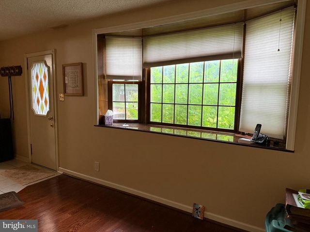 2635 SPRINGFIELD RD, Broomall, PA 19008
