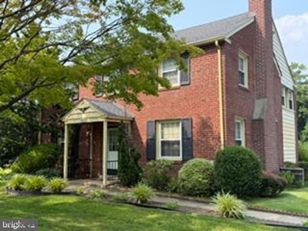 2635 SPRINGFIELD RD, Broomall, PA 19008