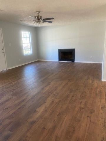 13060 Live Oak Drive, Plantersville, TX 77363