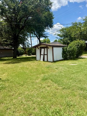 1301 W Bruton Road, Mesquite, TX 75149