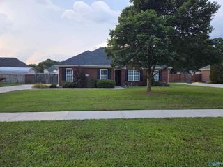 547 Wilson Mann Road, Owens Cross Roads, AL 35763