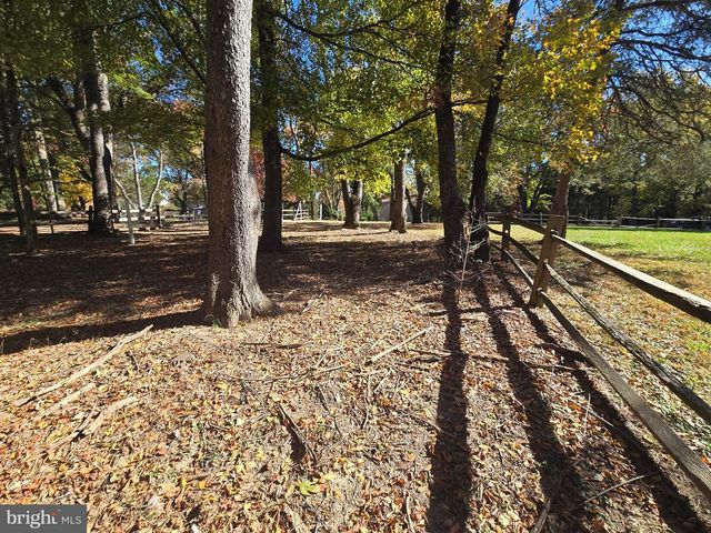 15204 WATER OAK DR, Gaithersburg, MD 20878
