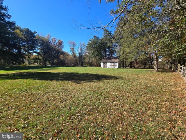 15204 WATER OAK DR, Gaithersburg, MD 20878