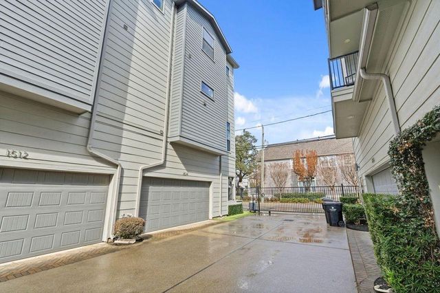 1514 Beall, Houston, TX 77008