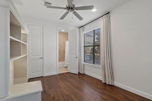1514 Beall, Houston, TX 77008