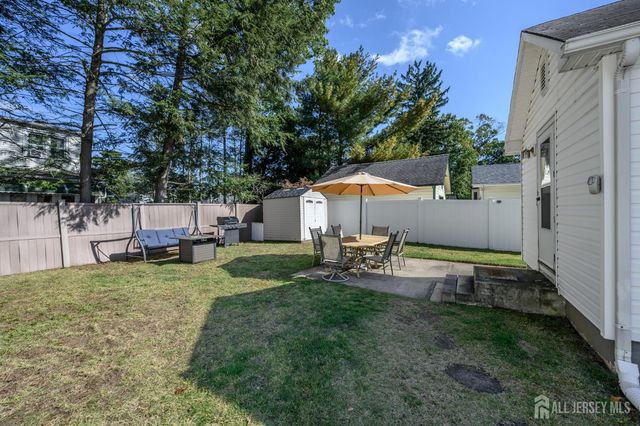 73 Walnut Street, Spotswood, NJ 08884