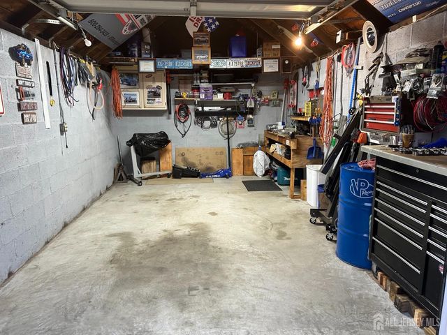 73 Walnut Street, Spotswood, NJ 08884