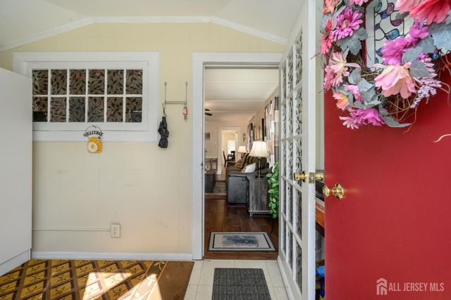 73 Walnut Street, Spotswood, NJ 08884