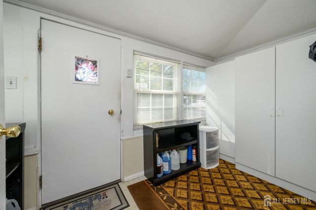 73 Walnut Street, Spotswood, NJ 08884