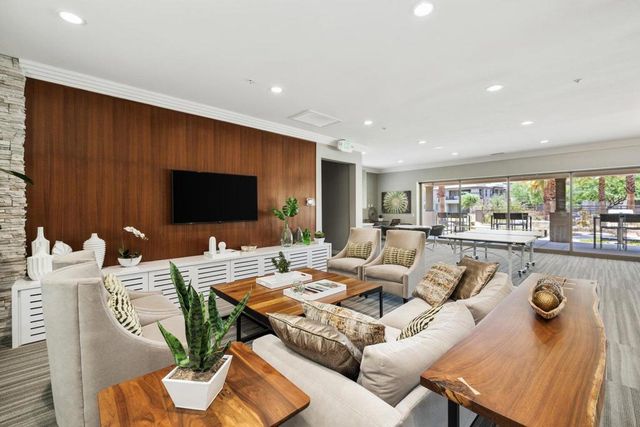 1403 Retreat Circle, Palm Desert, CA 92260