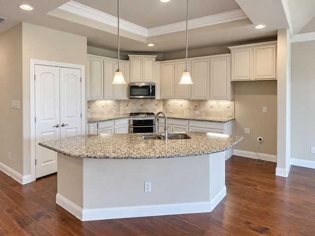 2201 Petunia Lane, Rowlett, TX 75089