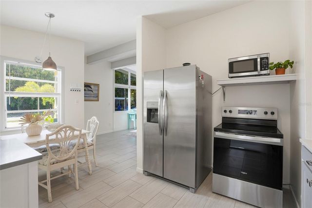 4420 NEPTUNE DRIVE SE, St Petersburg, FL 33705