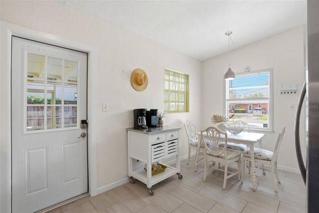 4420 NEPTUNE DRIVE SE, St Petersburg, FL 33705