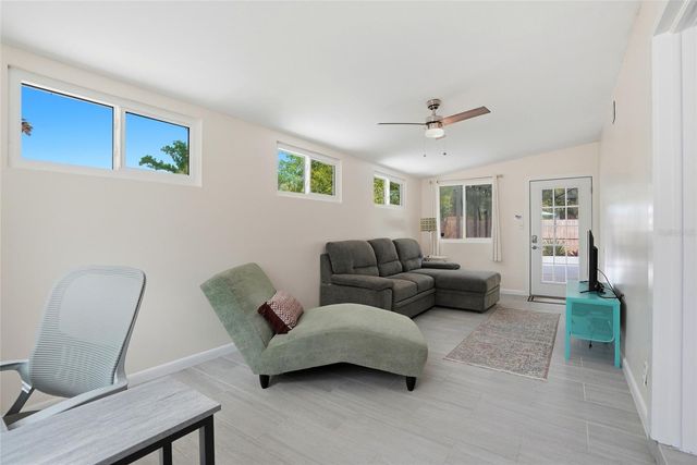 4420 NEPTUNE DRIVE SE, St Petersburg, FL 33705