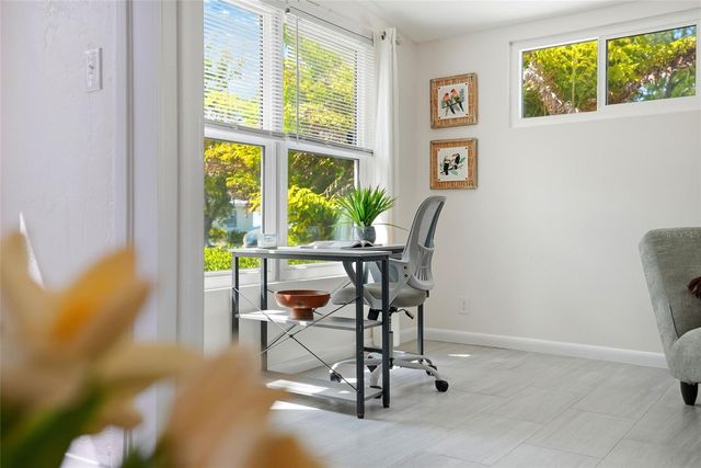 4420 NEPTUNE DRIVE SE, St Petersburg, FL 33705