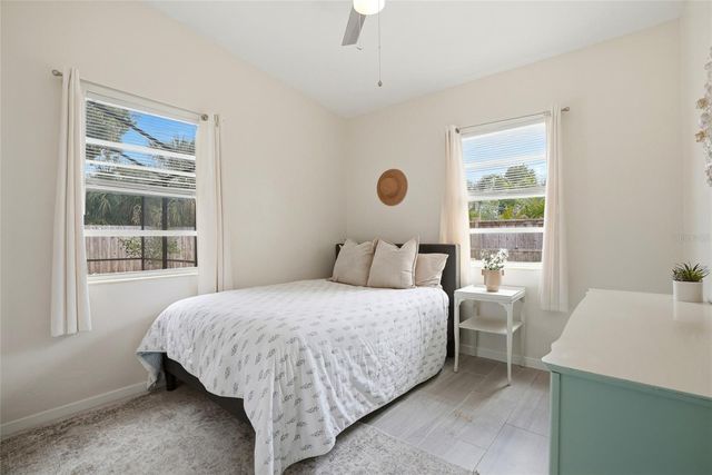 4420 NEPTUNE DRIVE SE, St Petersburg, FL 33705