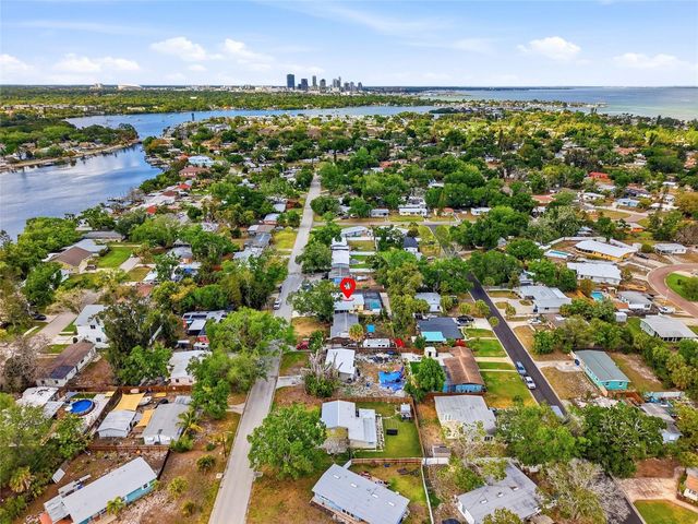 4420 NEPTUNE DRIVE SE, St Petersburg, FL 33705