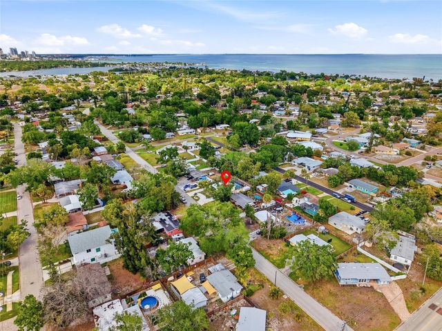 4420 NEPTUNE DRIVE SE, St Petersburg, FL 33705