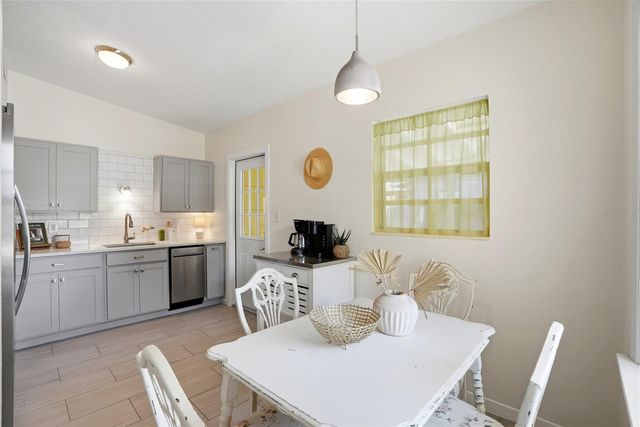 4420 NEPTUNE DRIVE SE, St Petersburg, FL 33705