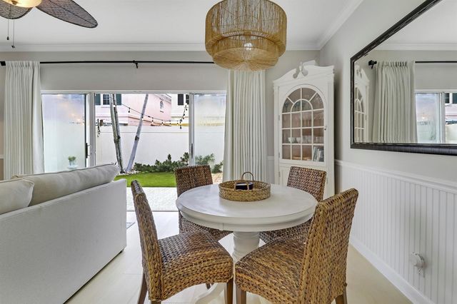23 Live Oak Circle, Tequesta, FL 33469