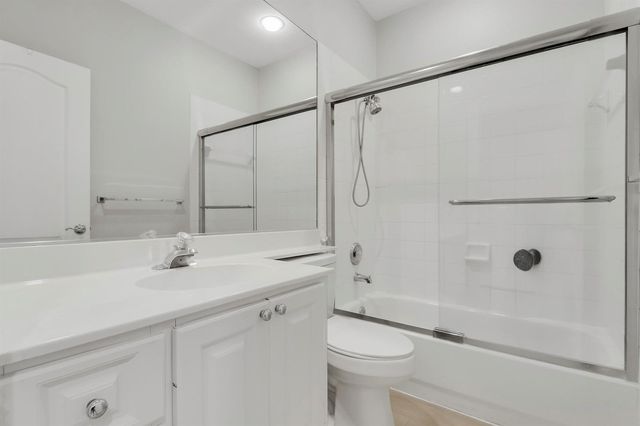 23 Live Oak Circle, Tequesta, FL 33469