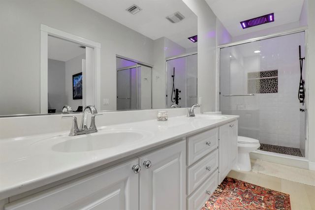 23 Live Oak Circle, Tequesta, FL 33469