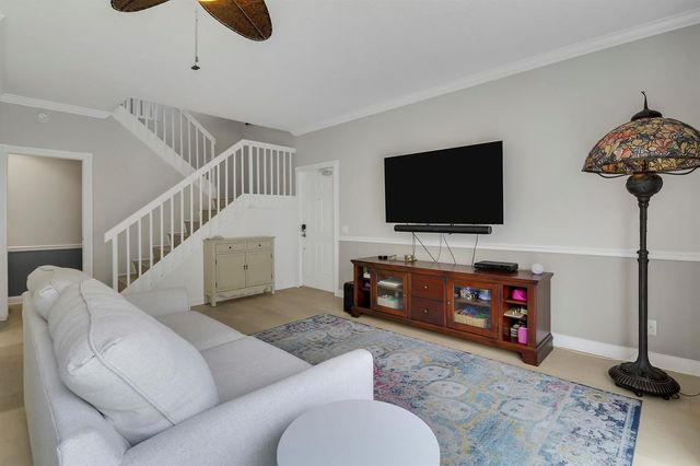 23 Live Oak Circle, Tequesta, FL 33469