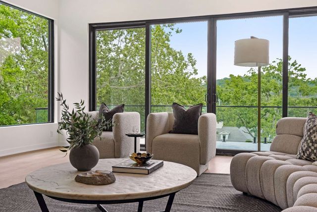 4503 Wayland Dr, Nashville, TN 37215