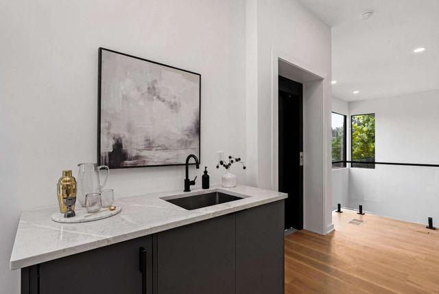 4503 Wayland Dr, Nashville, TN 37215