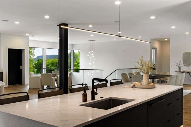 4503 Wayland Dr, Nashville, TN 37215