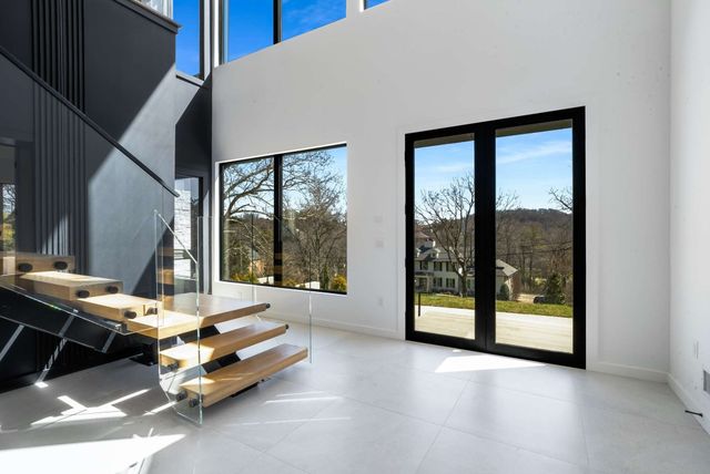 4503 Wayland Dr, Nashville, TN 37215