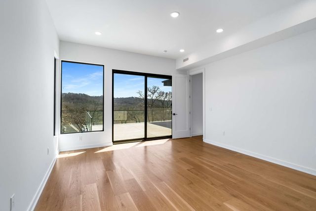 4503 Wayland Dr, Nashville, TN 37215