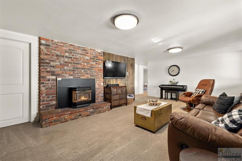 8542 Monad ROAD, Billings, MT 59106 photo 24