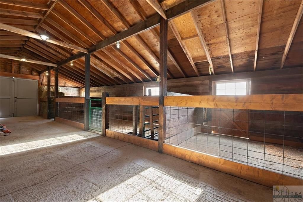 8542 Monad ROAD, Billings, MT 59106 photo 3