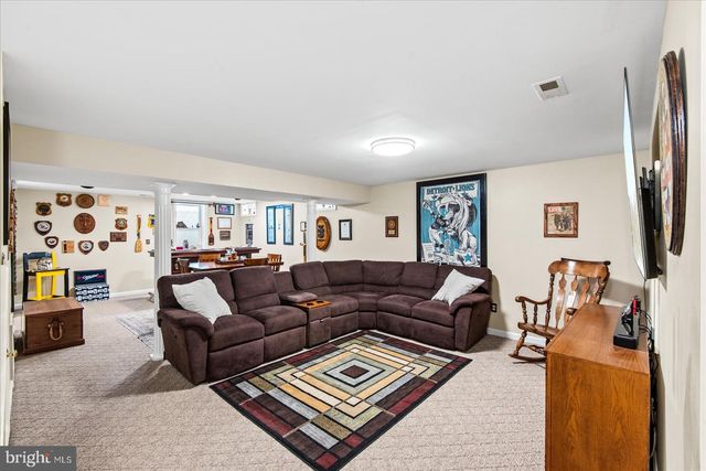 17003 CASS BROOK LN, Woodbridge, VA 22191