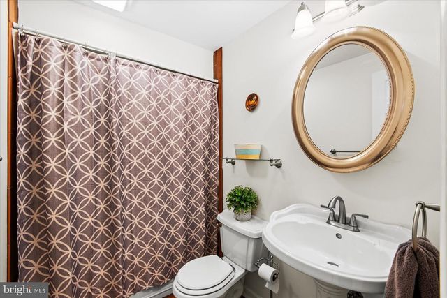 17003 CASS BROOK LN, Woodbridge, VA 22191