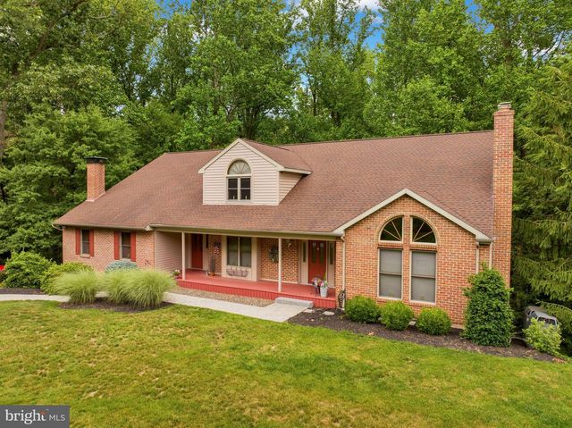 4 QUAIL RIDGE DR, Reading, PA 19607